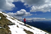 33 Sullo sfondo il Pizzo Camino